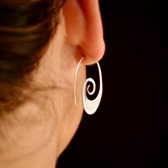 Silver Tone Spiral Earrings in Silver #808 - Picture 5 of 9